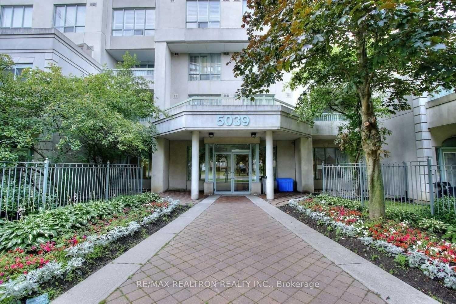 Condo for sale at 802-5039 Finch Avenue, Toronto, Agincourt North, M1S 5L6 - MLS: E11993863