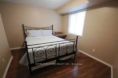 Unit 131 — 684 Warden Ave, Toronto - Clairlea-Birchmount image-0-2
