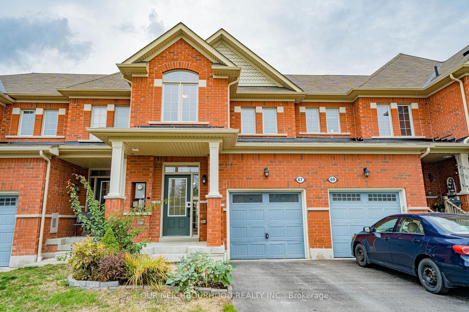 Townhouse for lease at 67 Chant Crescent, Ajax, Northwest Ajax, L1T 4P8 - MLS: E11994271