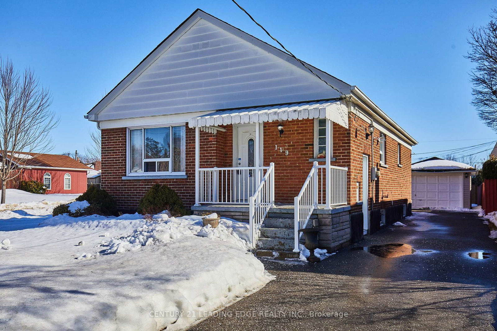 Detached House sold at 119 HIGHLAND Avenue, Oshawa, Central, L1H 6A5 - MLS: E11994306