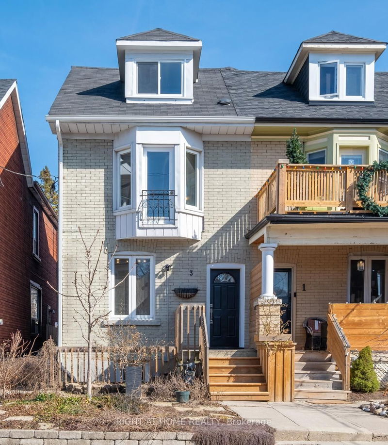 home for lease on Main-3 Muriel Avenue