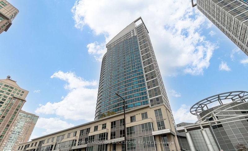 home for sale on 1616-36 Lee Centre Drive