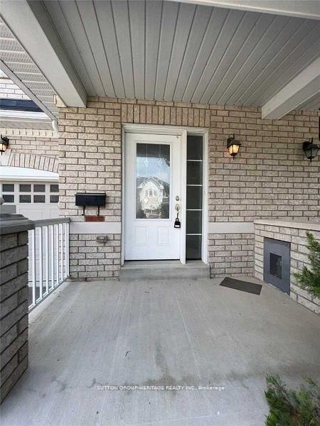 Townhouse for lease at 67 Keywood Street, Ajax, South East, L1Z 2E4 - MLS: E11994795