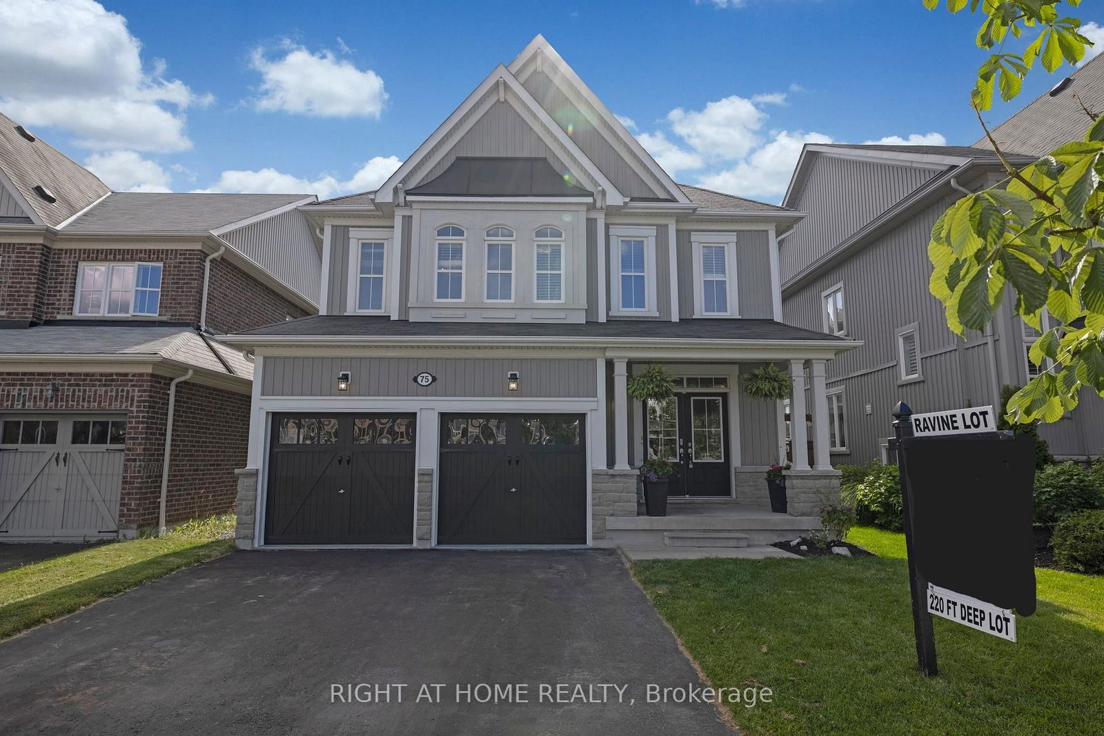 Detached House for sale at 75 Wycombe Street, Whitby, Brooklin, L1M 0H2 - MLS: E11995000