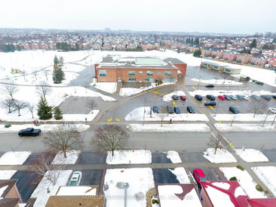 26 Harkins Dr, Ajax - Central West image-0-3