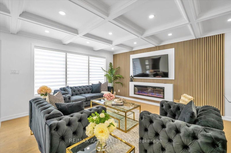 home for sale on 352 Grandview Street S