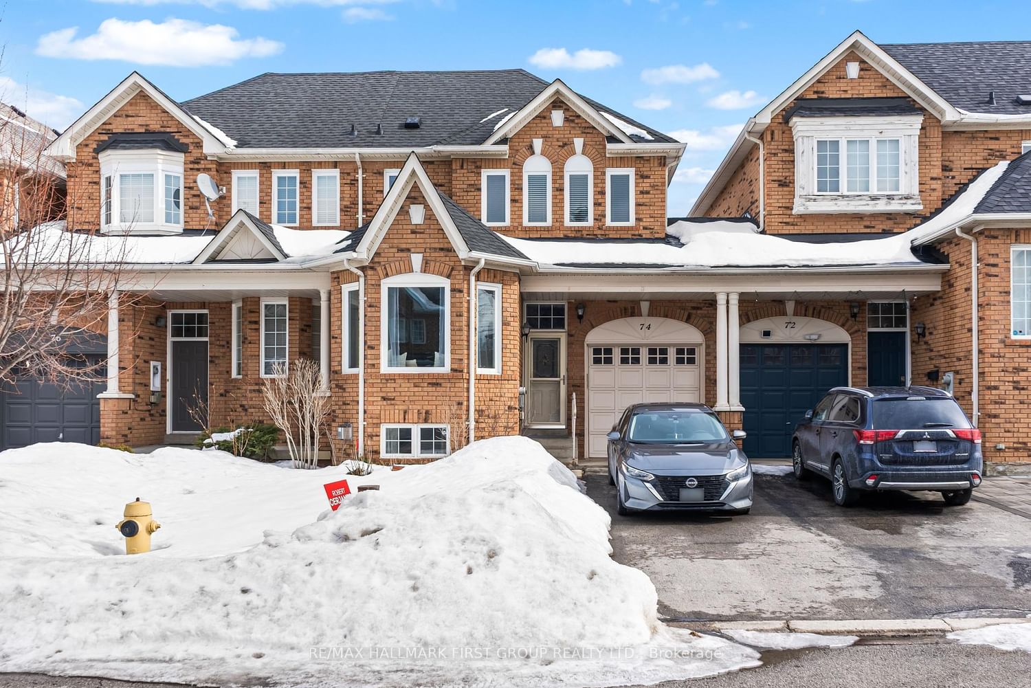 Townhouse for sale at 74 Dooley Crescent, Ajax, Northwest Ajax, L1T 4J2 - MLS: E11995562