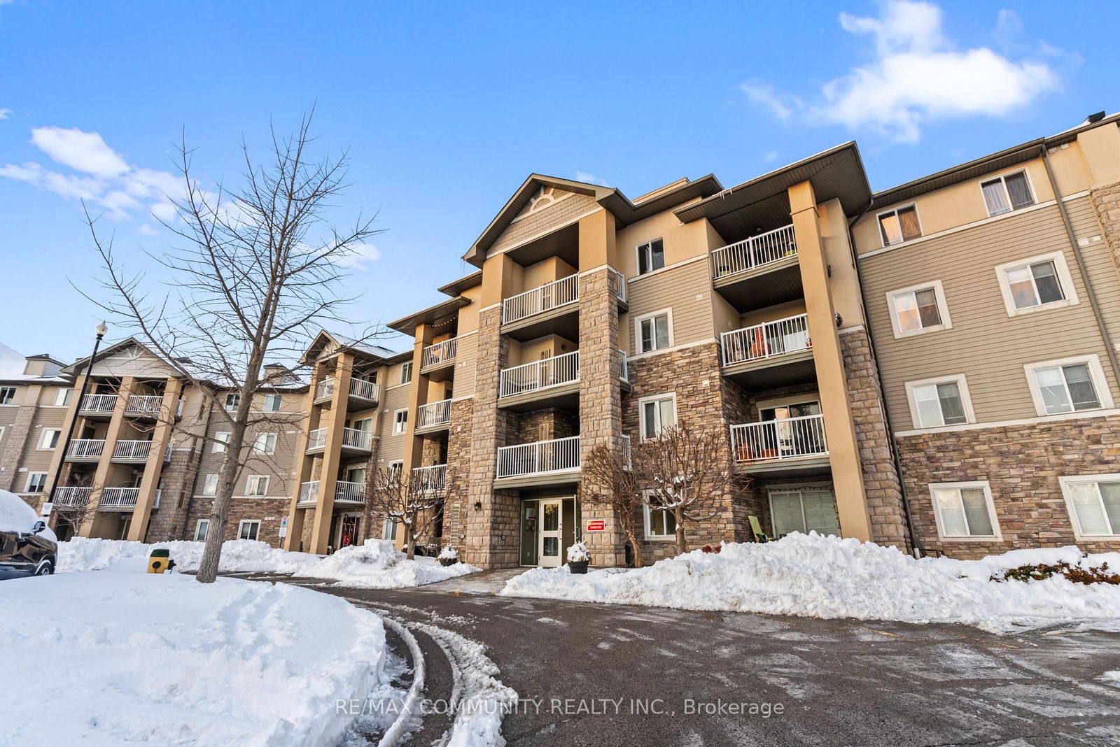 Condo for sale at 408-684 Warden Avenue, Toronto, Clairlea-Birchmount, M1L 4W4 - MLS: E11995738