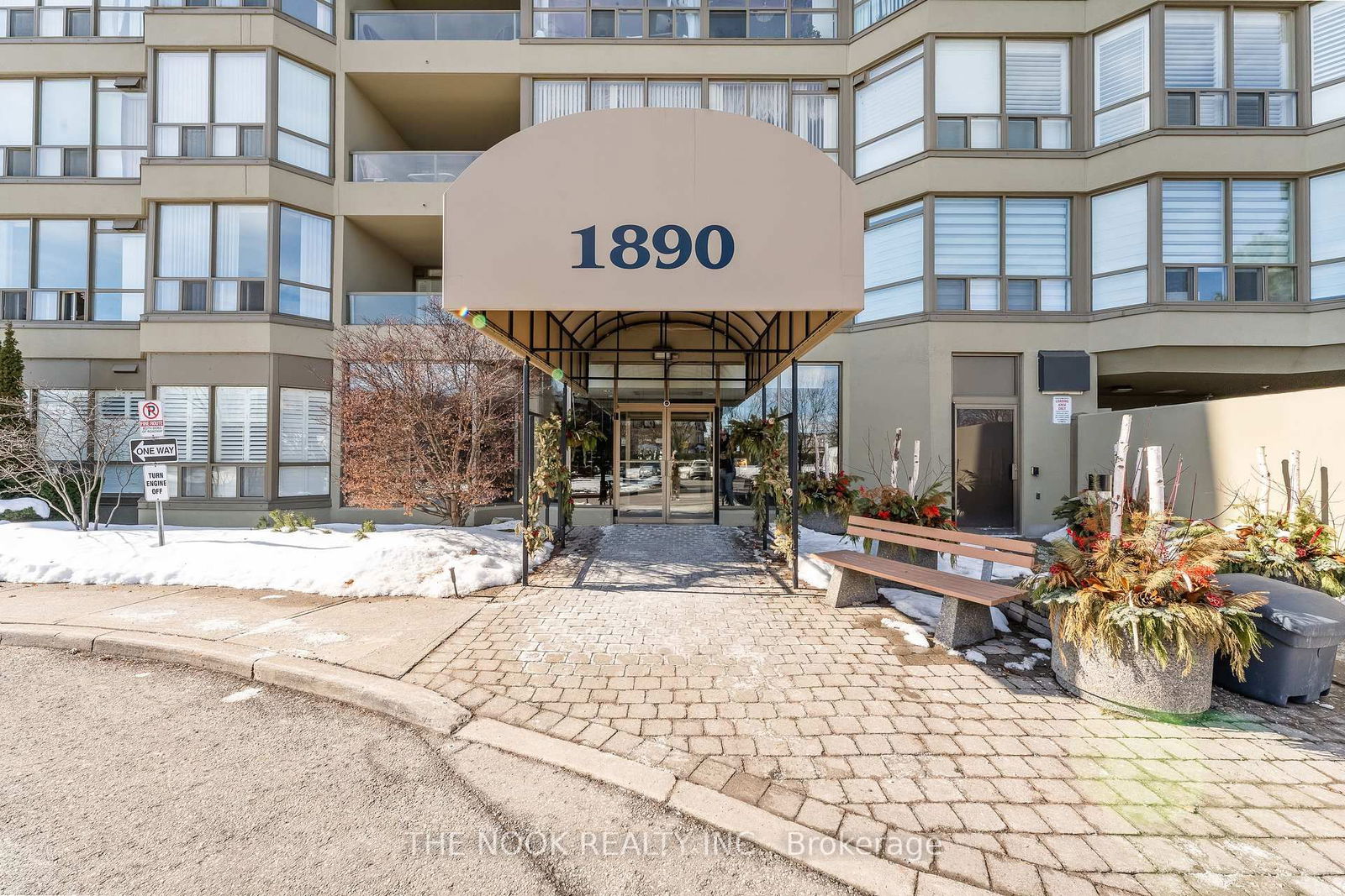 Condo for sale at 1014-1890 Valley Farm Road, Pickering, Town Centre, L1V 6B4 - MLS: E11996568