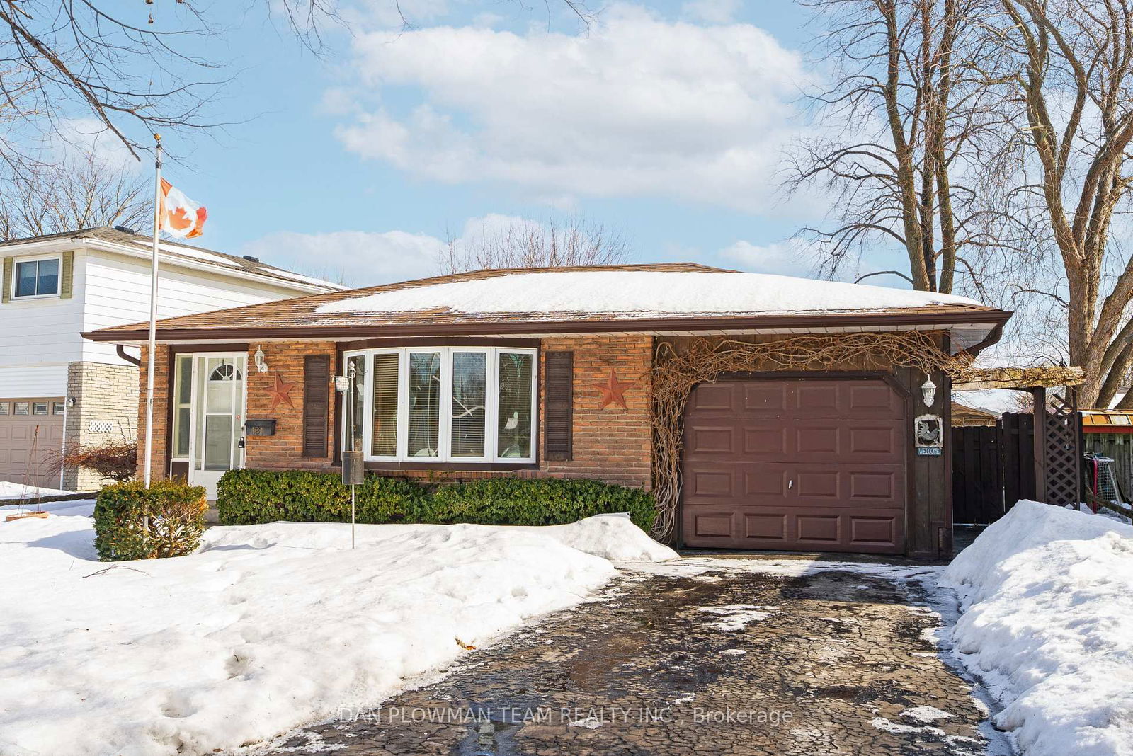 Detached House for sale at 181 Georgian Court, Oshawa, Lakeview, L1J 1G3 - MLS: E11997168