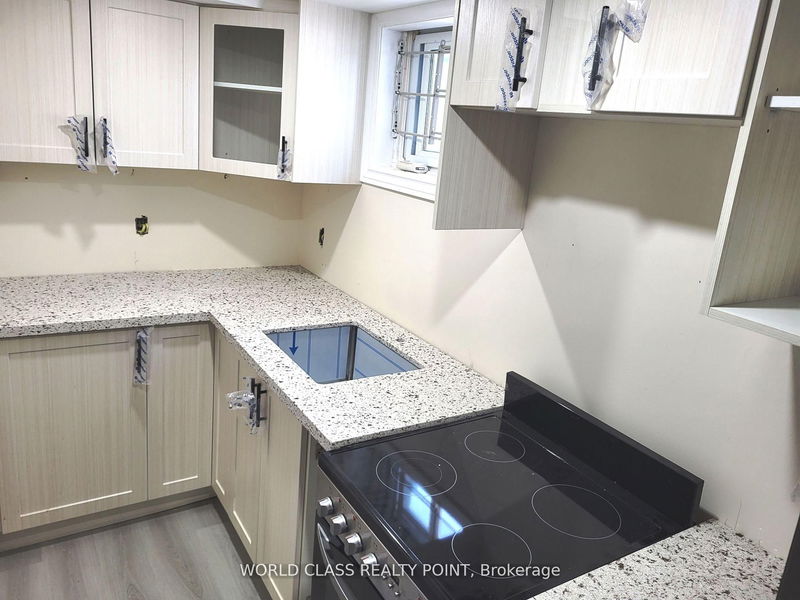 Unit Bsmt — 27 Kilbride Rd, Toronto - Bendale image-0-0