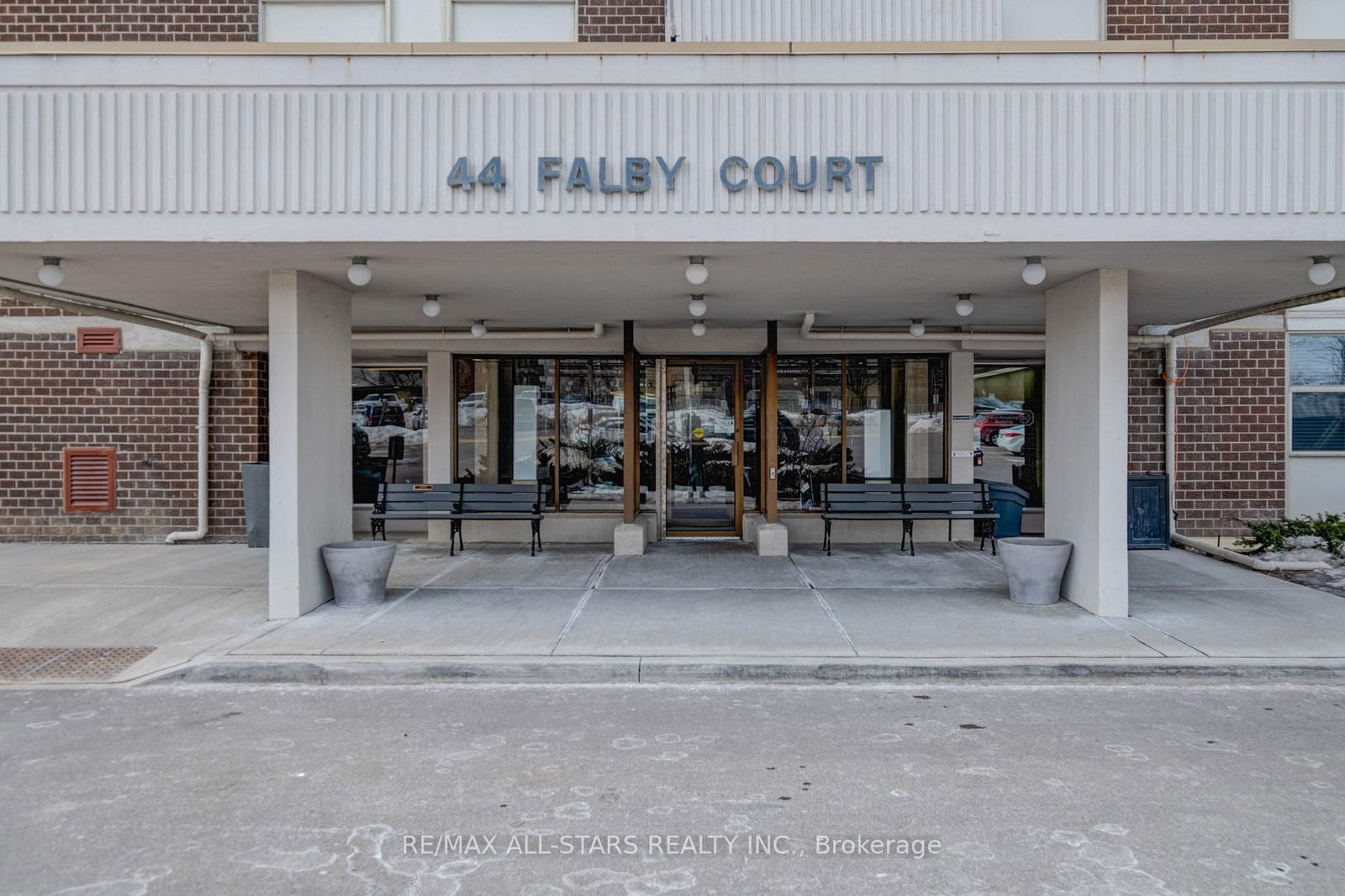 Condo for sale at 1602-44 Falby Court, Ajax, South East, L1S 3L1 - MLS: E11999134