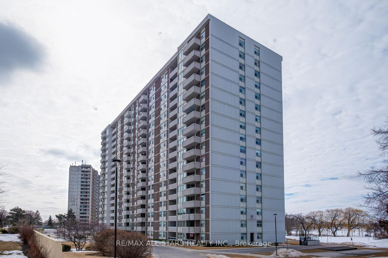 Condo for sale at 1602-44 Falby Court, Ajax, South East, L1S 3L1 - MLS: E11999134