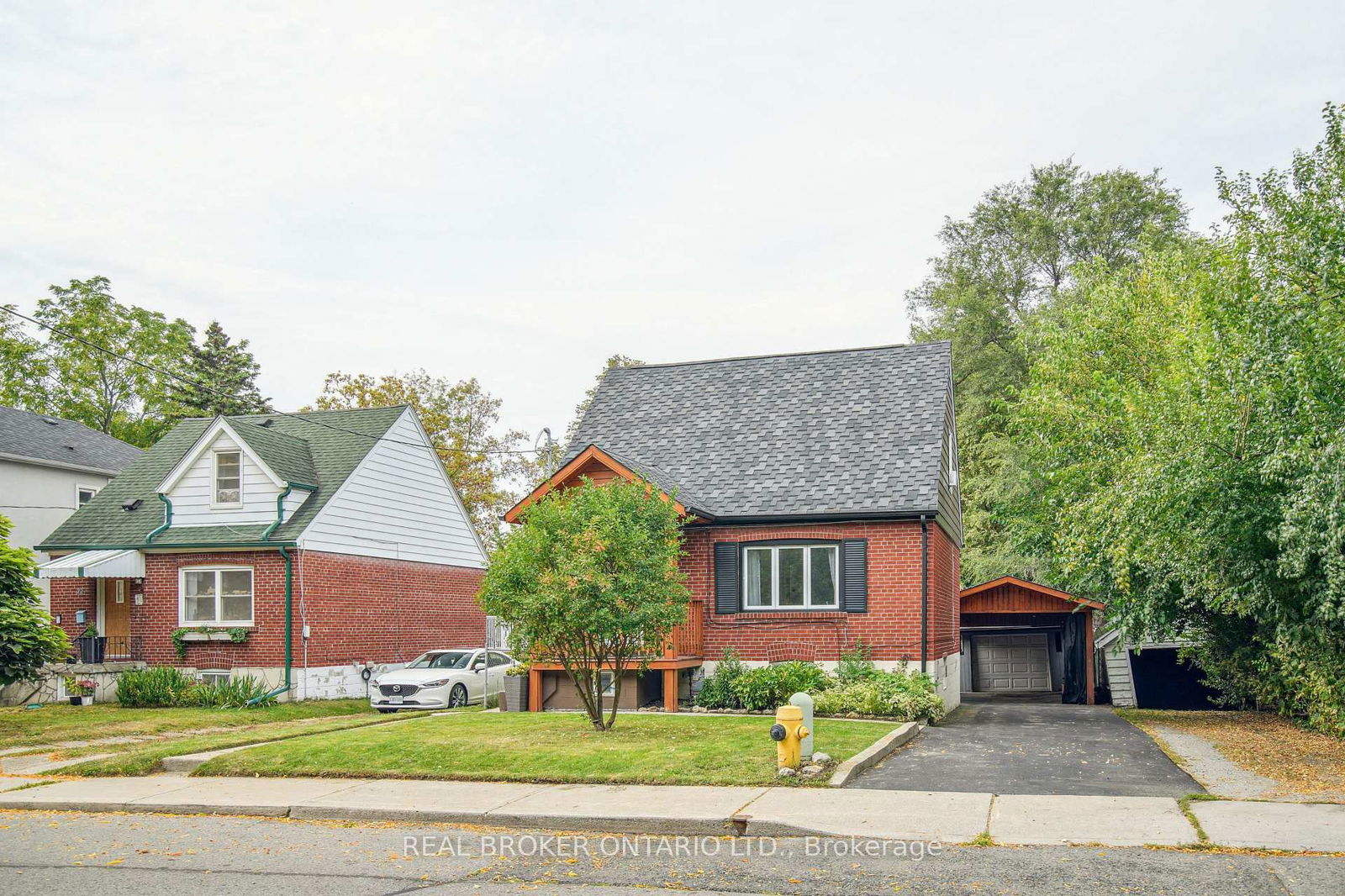 Detached House for lease at Lower-24 Glenburn Avenue, Toronto, O'Connor-Parkview, M4B 2X2 - MLS: E11999329