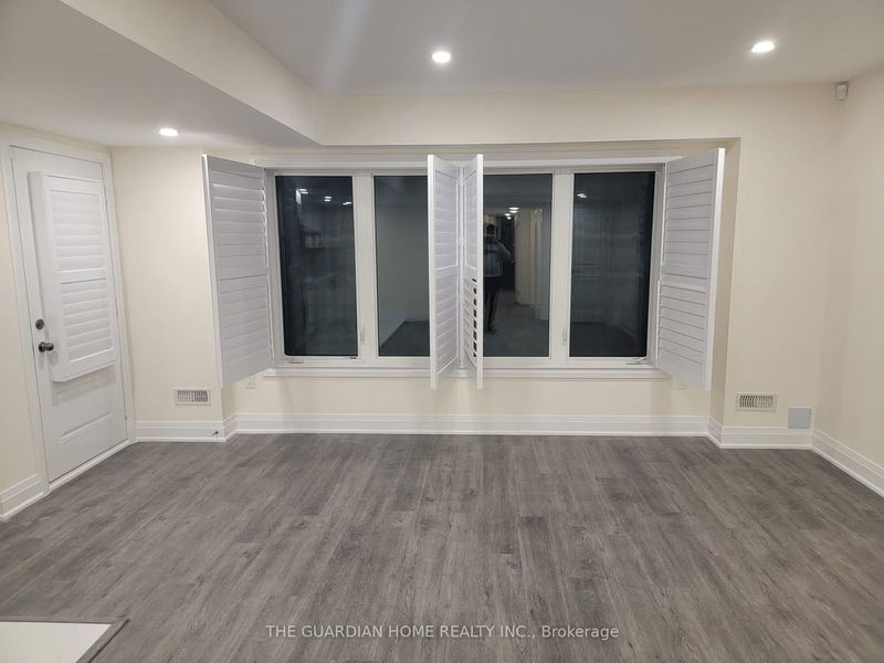 home for lease on 192 Bralorne Trail