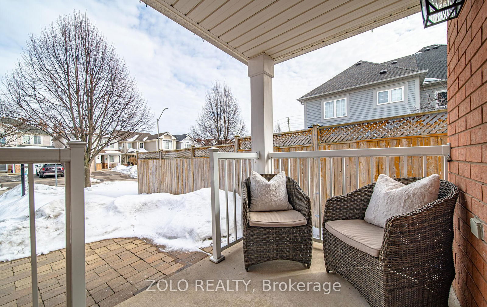 Townhouse for sale at 84 Millburn Drive, Clarington, Bowmanville, L1C 5L7 - MLS: E11999411