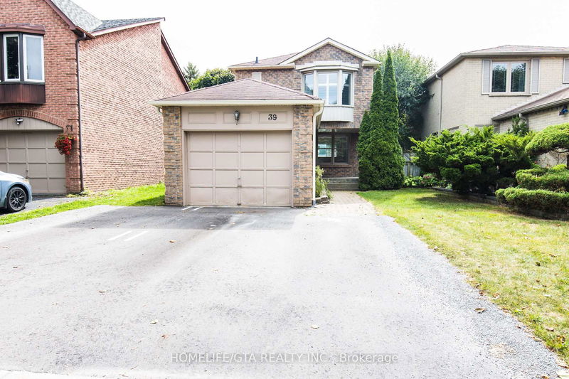 home for lease on 39 Millington Crescent
