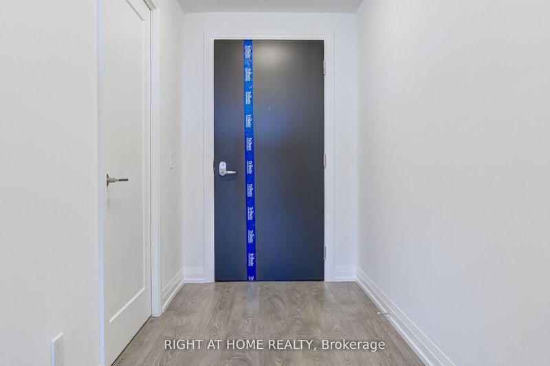 1609 - 286 Main St, Toronto, M4C 0B3 | Image 2