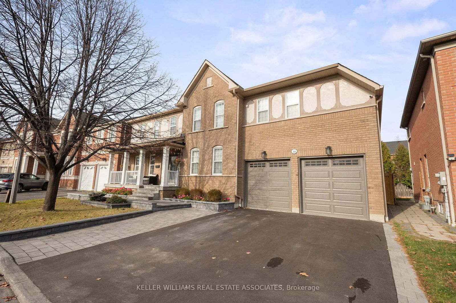 Detached House for sale at 10 Westacott Crescent, Ajax, Northwest Ajax, L1T 4H6 - MLS: E12001218