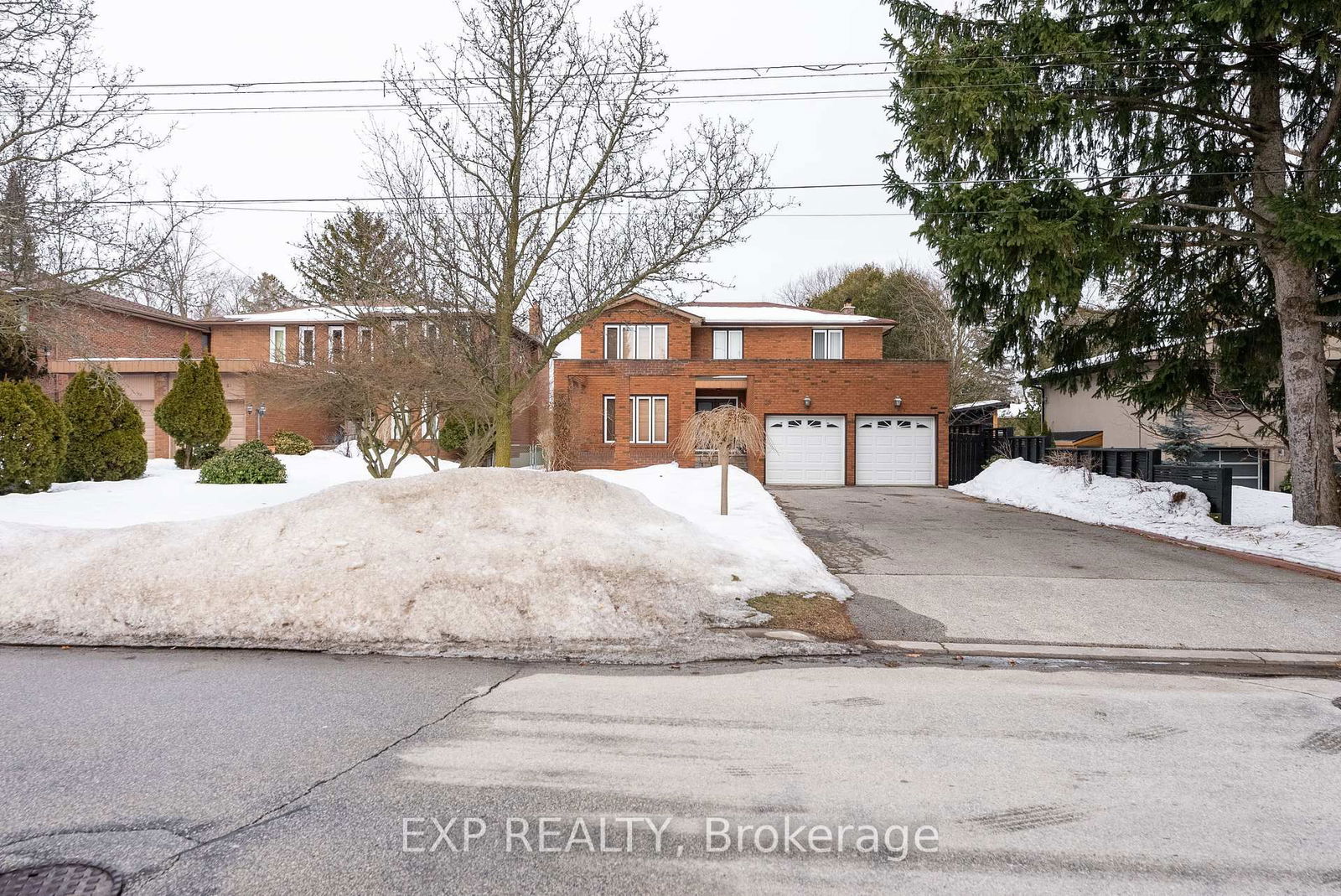 Detached House for sale at 39 Watson Street, Toronto, Highland Creek, M1C 1E2 - MLS: E12001978