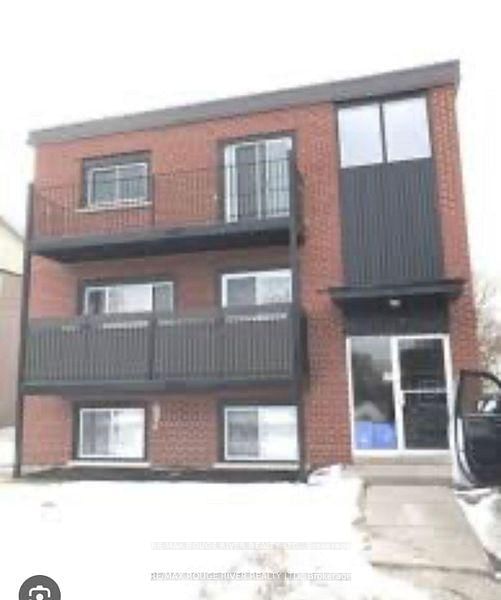 home for lease on 4-14 Frank Street