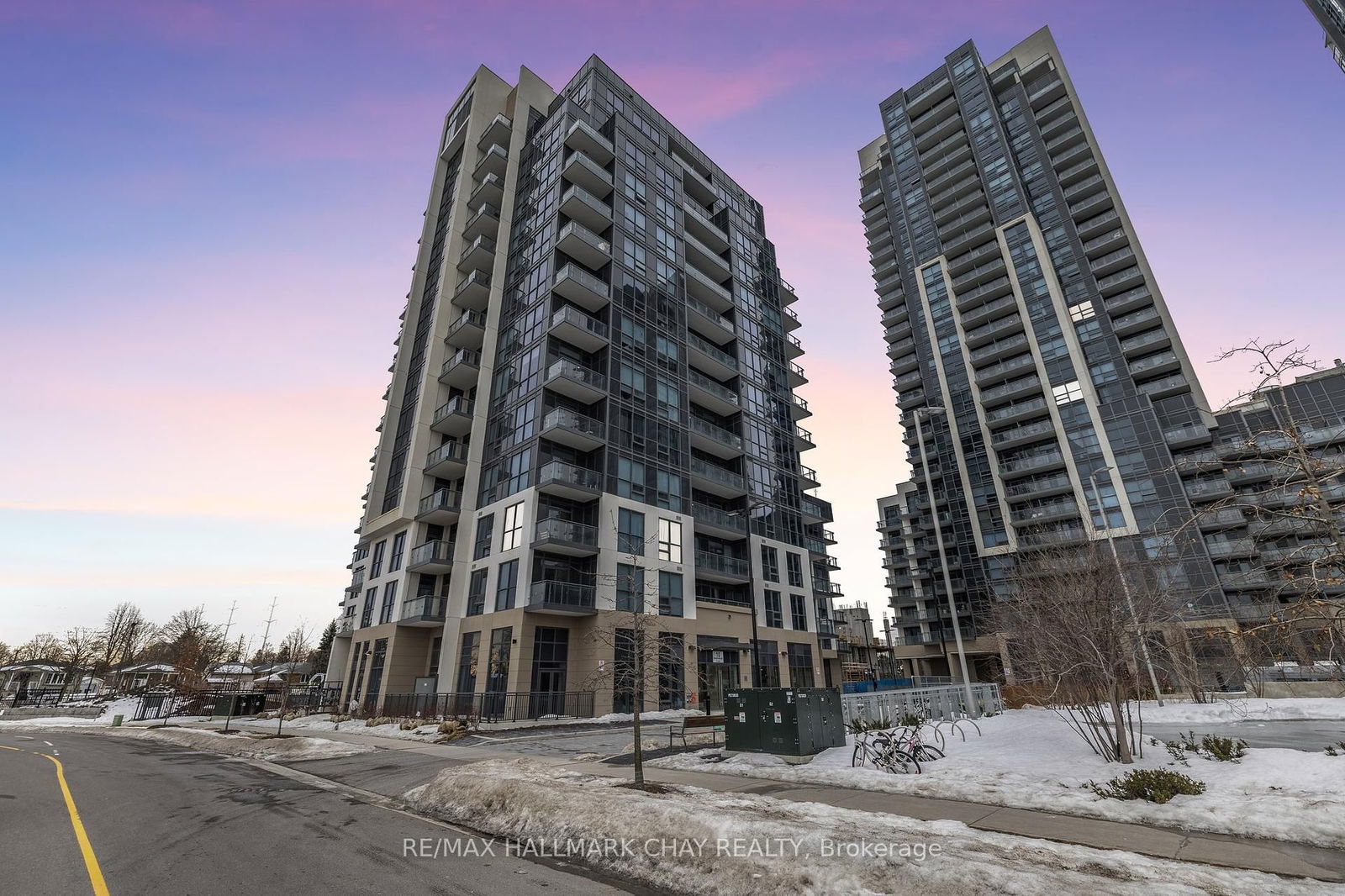 Condo for lease at 1208-10 Meadowglen Place, Toronto, Woburn, M1G 0A8 - MLS: E12002532