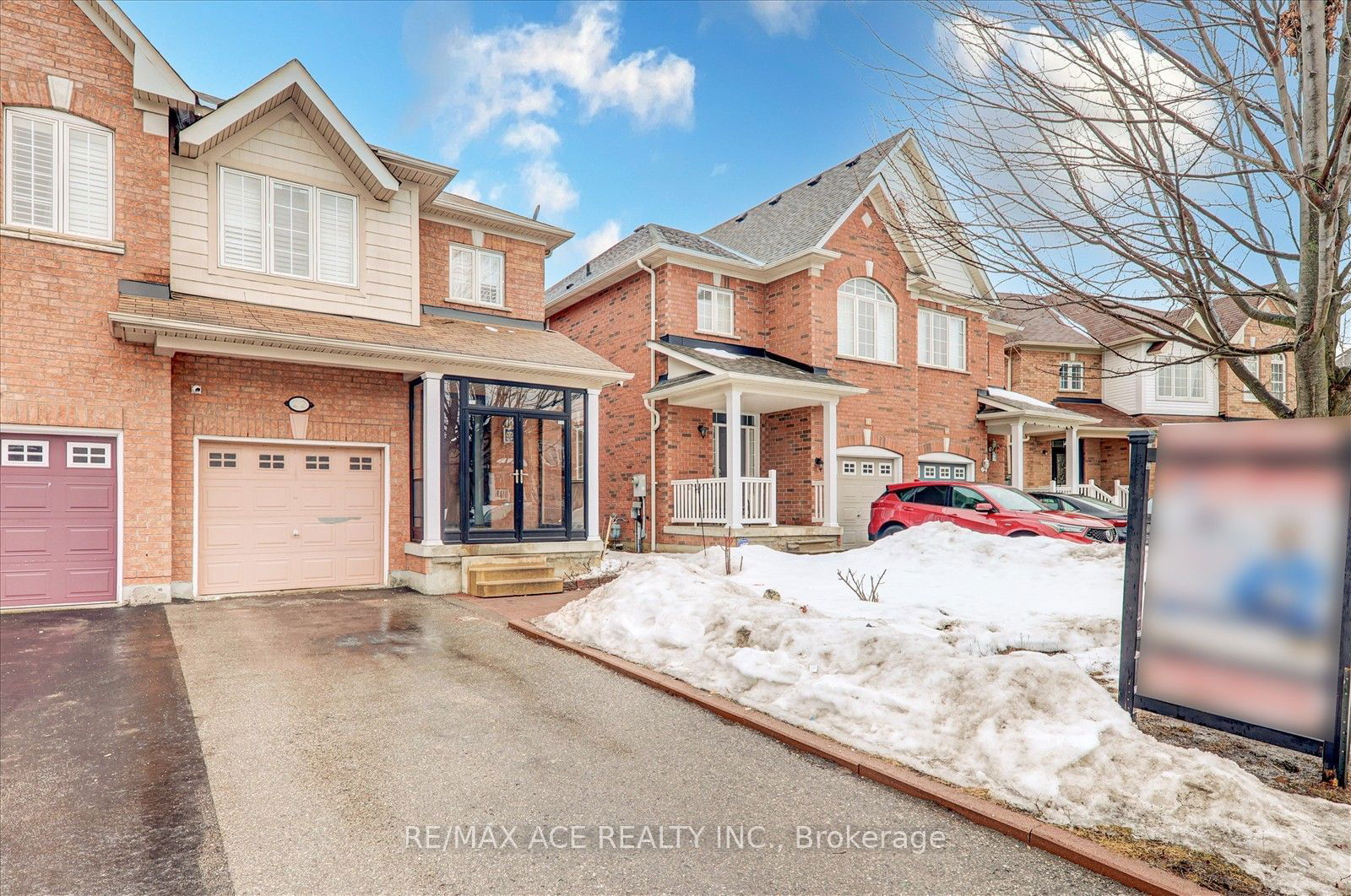 Semi-Detached House for sale at 22 Edgley Court, Ajax, Central West, L1T 0B9 - MLS: E12002619