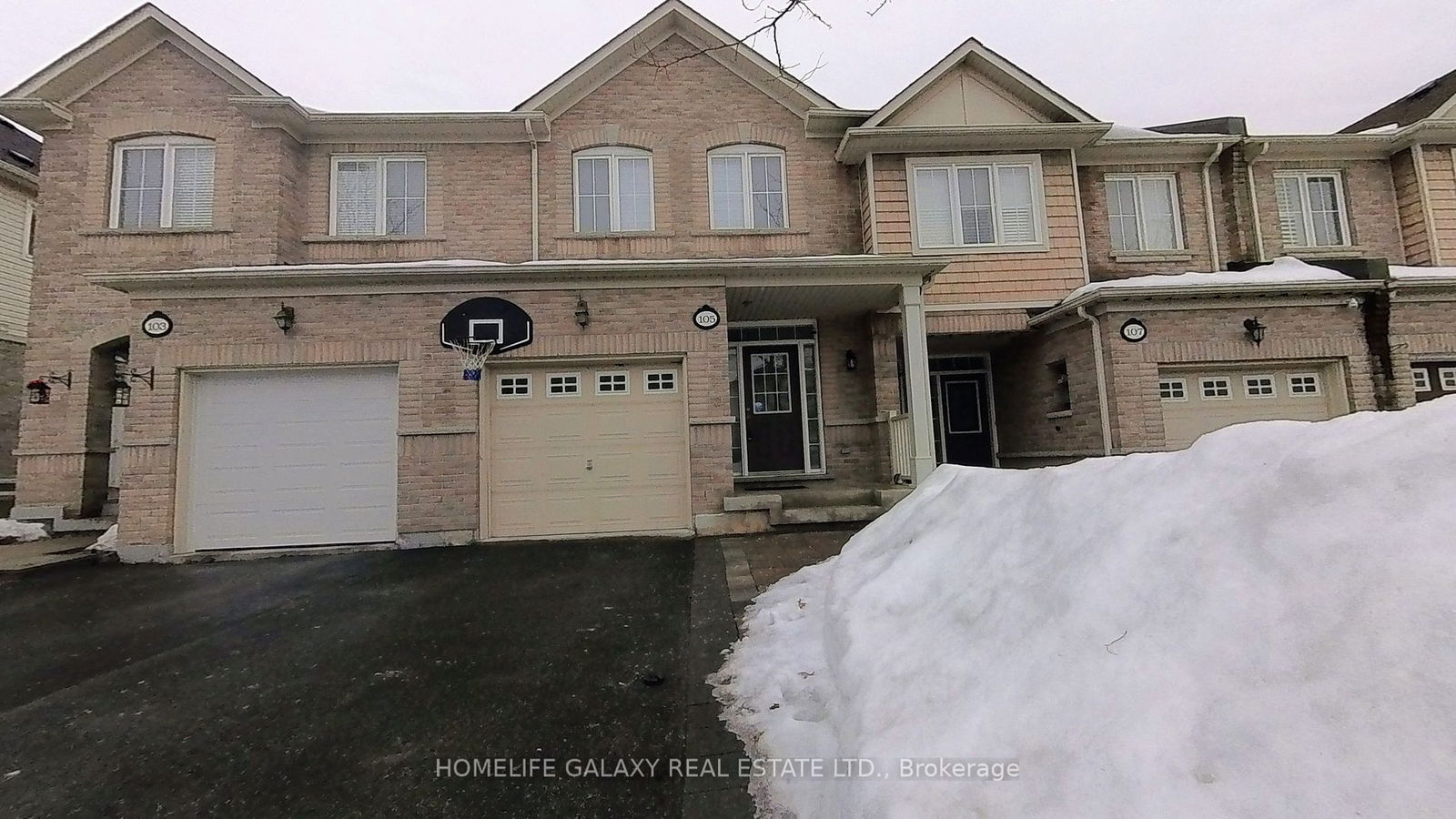 Townhouse for sale at 105 Silverwood Circle, Ajax, Central East, L1Z 0A4 - MLS: E12002726