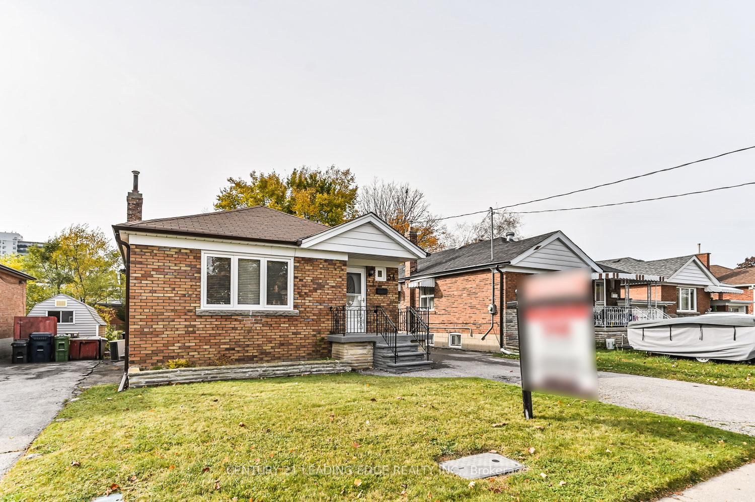 Detached House for sale at 54 Bimbrok Road, Toronto, Eglinton East, M1K 4T9 - MLS: E12003813