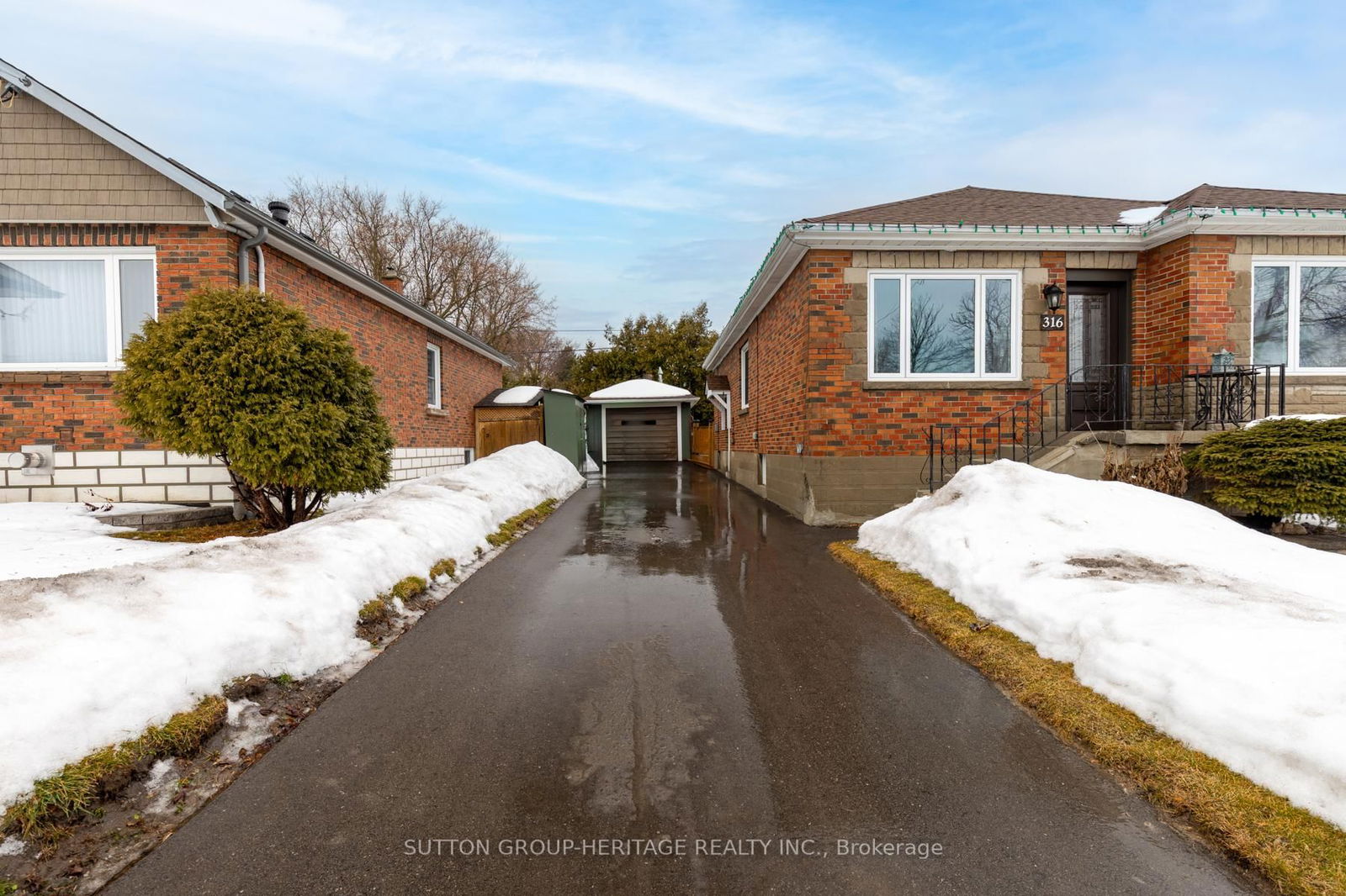 Detached House sold at 316 Central Park Boulevard, Oshawa, Central, L1H 5X1 - MLS: E12003886