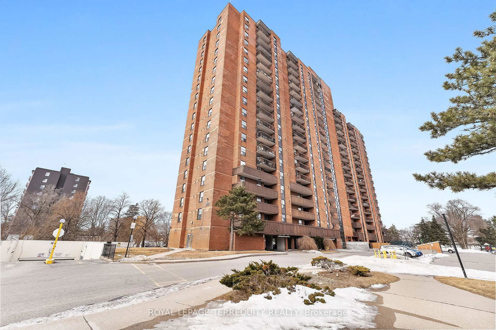 Condo sold at 307-90 Ling Road, Toronto, West Hill, M1E 4Y3 - MLS: E12004028