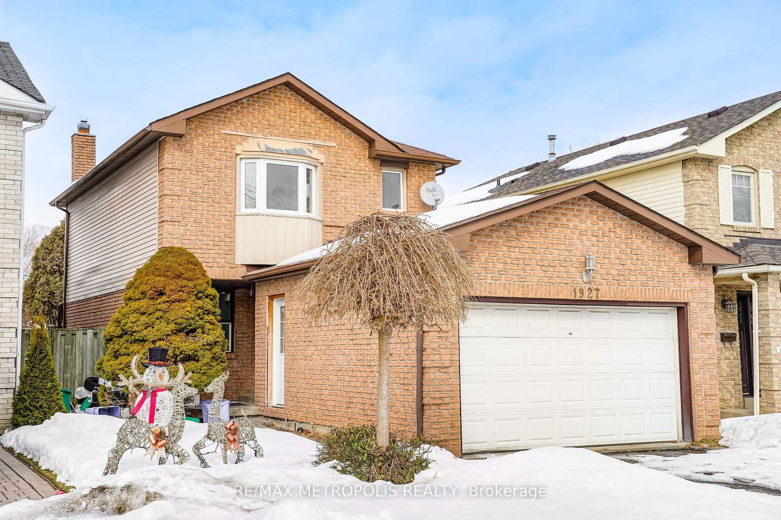 Detached House for sale at 1927 PARKSIDE Drive, Pickering, Amberlea, L1V 3N6 - MLS: E12004801