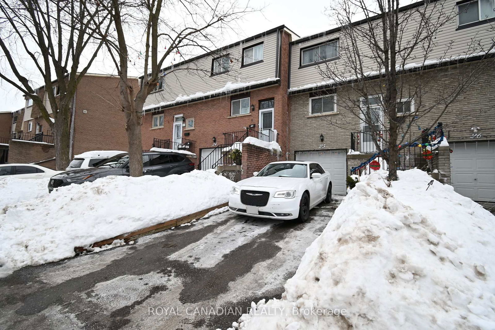 Townhouse for sale at 25-1945 Denmar Road, Pickering, Village East, L1V 3E2 - MLS: E12004804