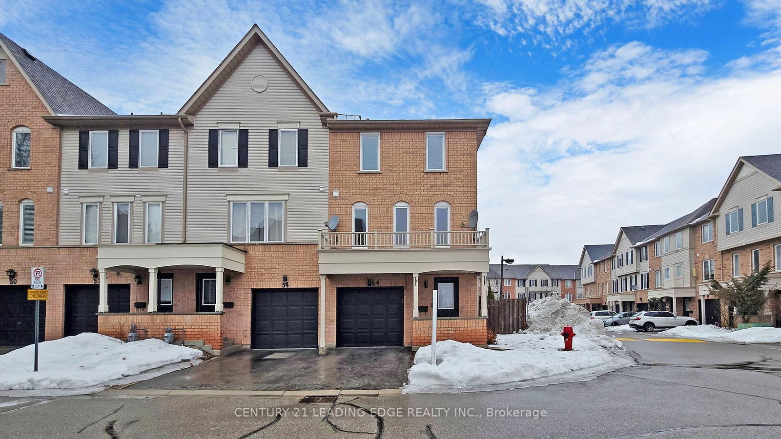 Townhouse sold at 56 Spraggins Lane, Ajax, Central, L1T 4H2 - MLS: E12005089