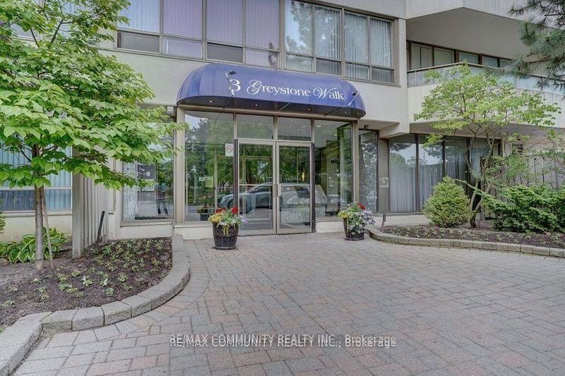 home for lease on 628-3 Greystone Walk Drive