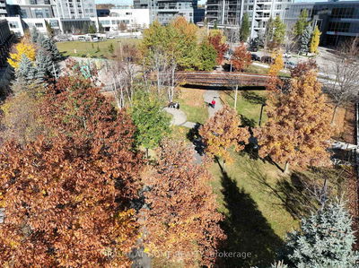 Unit 702 — 125 Village Green Sq, Toronto - Agincourt South-Malvern West image-0-2