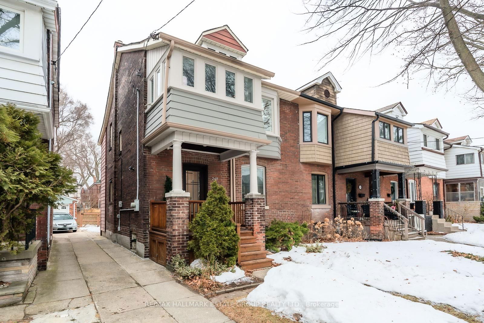 Semi-Detached House sold at 248 Strathmore Boulevard, Toronto, Danforth, M4J 1P6 - MLS: E12006605