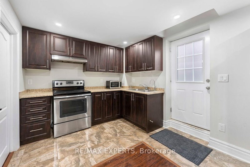 4 Aquilina Crt, Ajax, L1Z 0E5 | Image 2