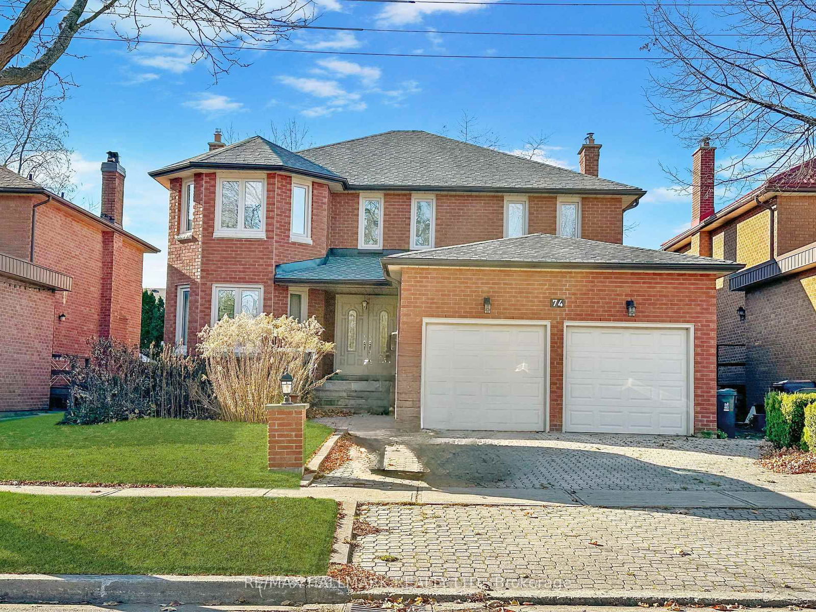 Detached House sold at 74 Bathgate Drive, Toronto, Centennial Scarborough, M1C 1X6 - MLS: E12006951