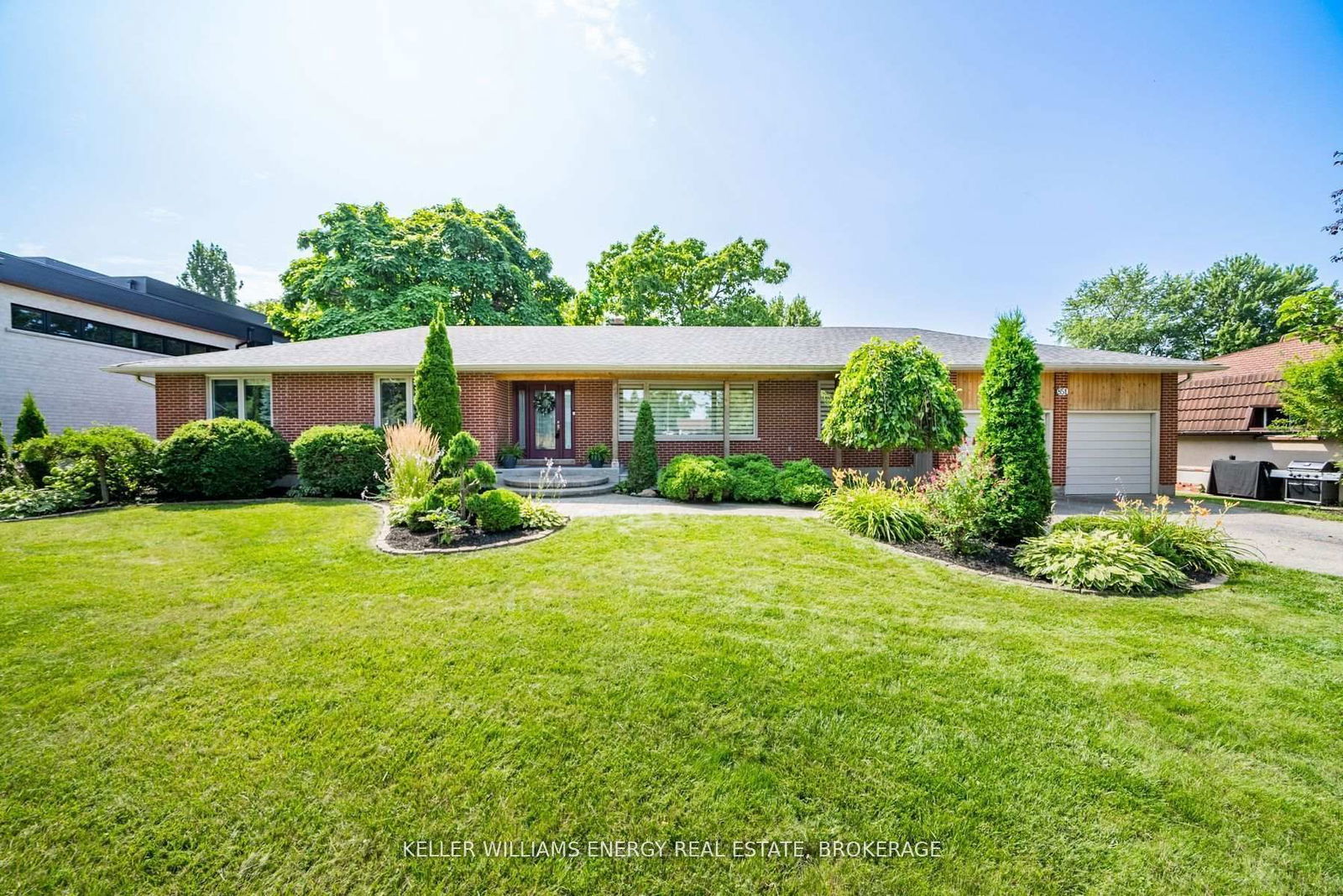 Property at 851 Swiss