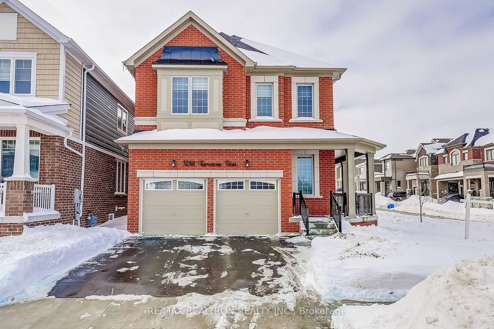 Detached House for sale at 3288 Turnstone Boulevard, Pickering, Rural Pickering, L1X 0M9 - MLS: E12008075