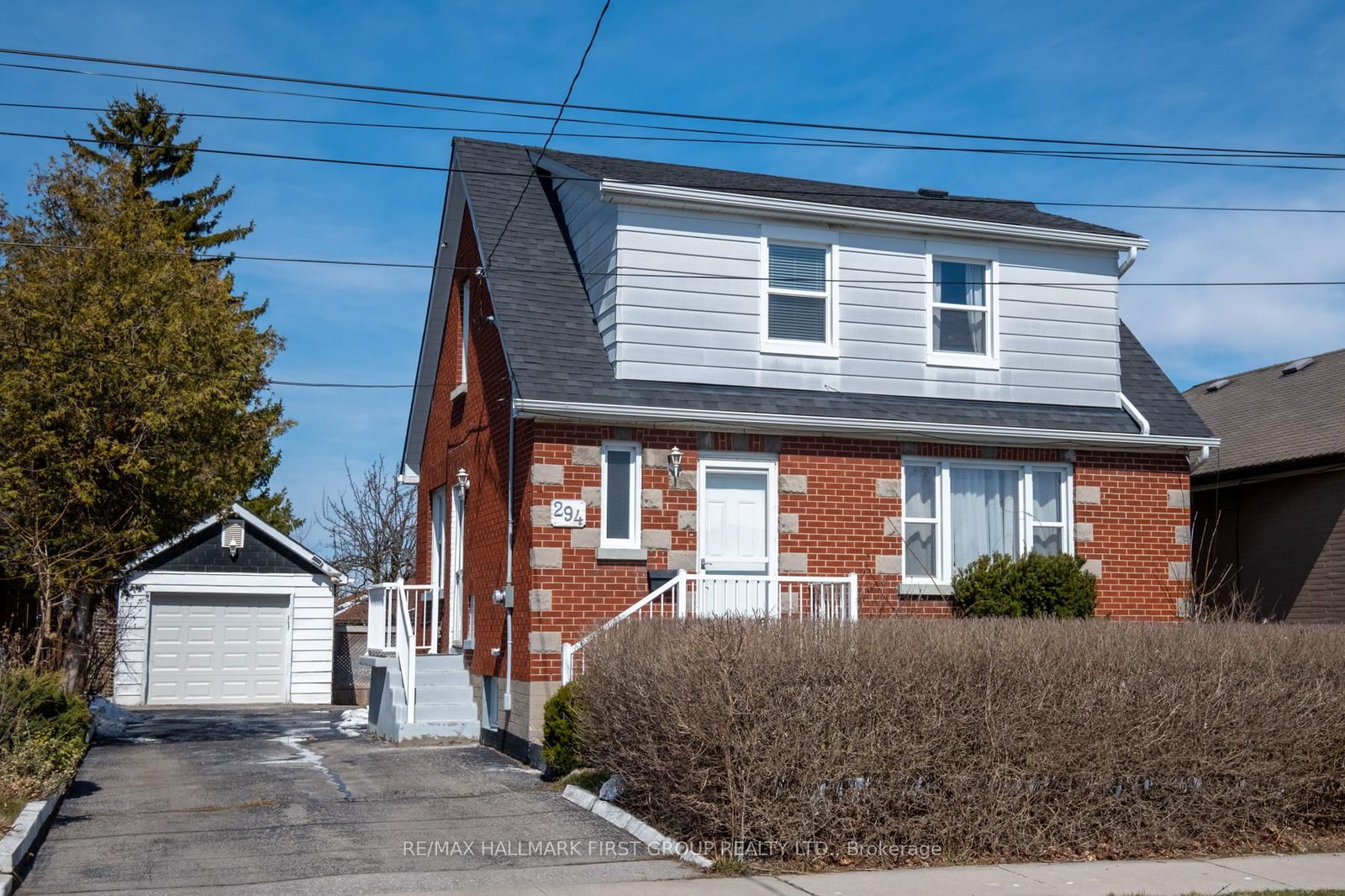 Detached House for sale at 294 Wolfe Street, Oshawa, Lakeview, L1H 3T7 - MLS: E12008542