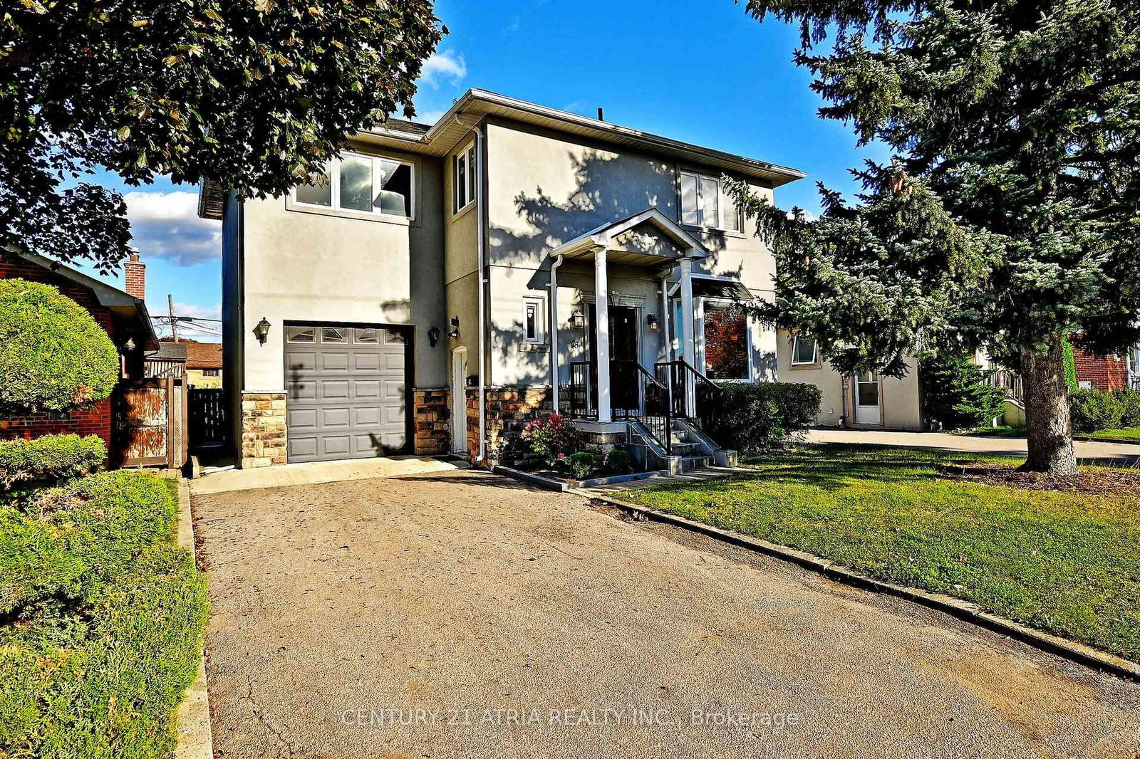 Detached House for sale at 25 Crosland Drive, Toronto, Wexford-Maryvale, M1R 4M6 - MLS: E12009752