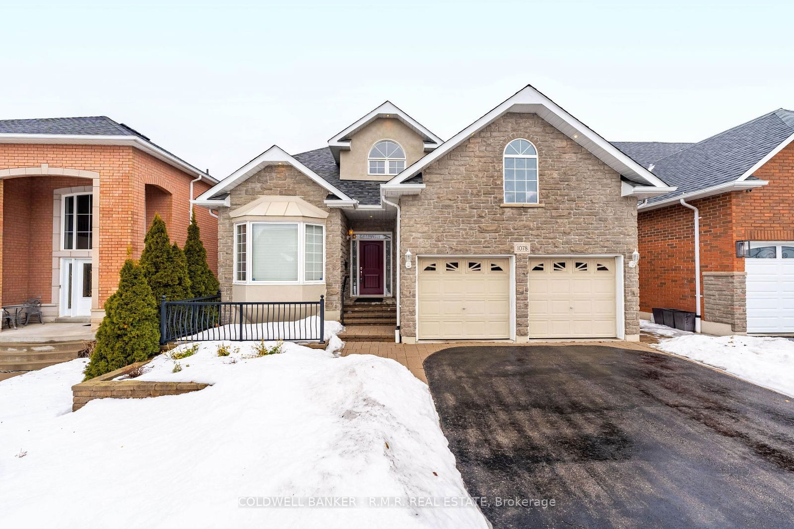 Detached House for sale at 1078 Interlake Drive, Oshawa, Pinecrest, L1K 2M6 - MLS: E12010130