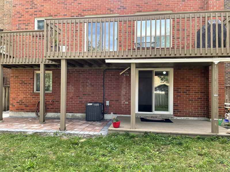 home for lease on 220 Hupfield Trail