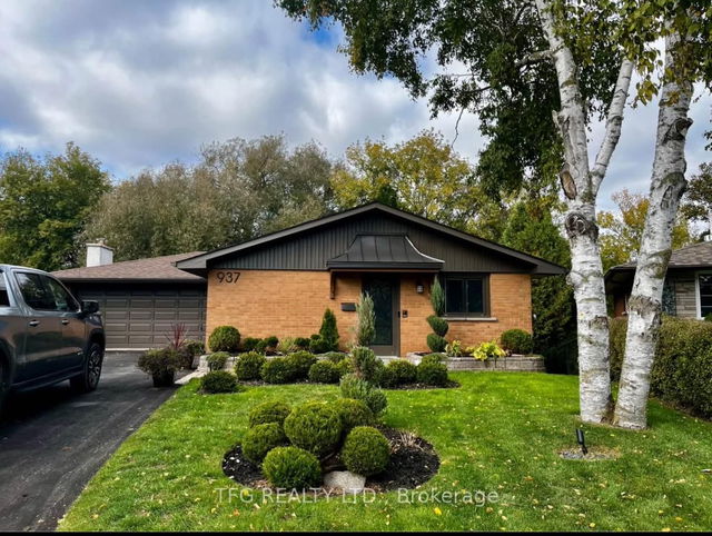 937 Walnut Court