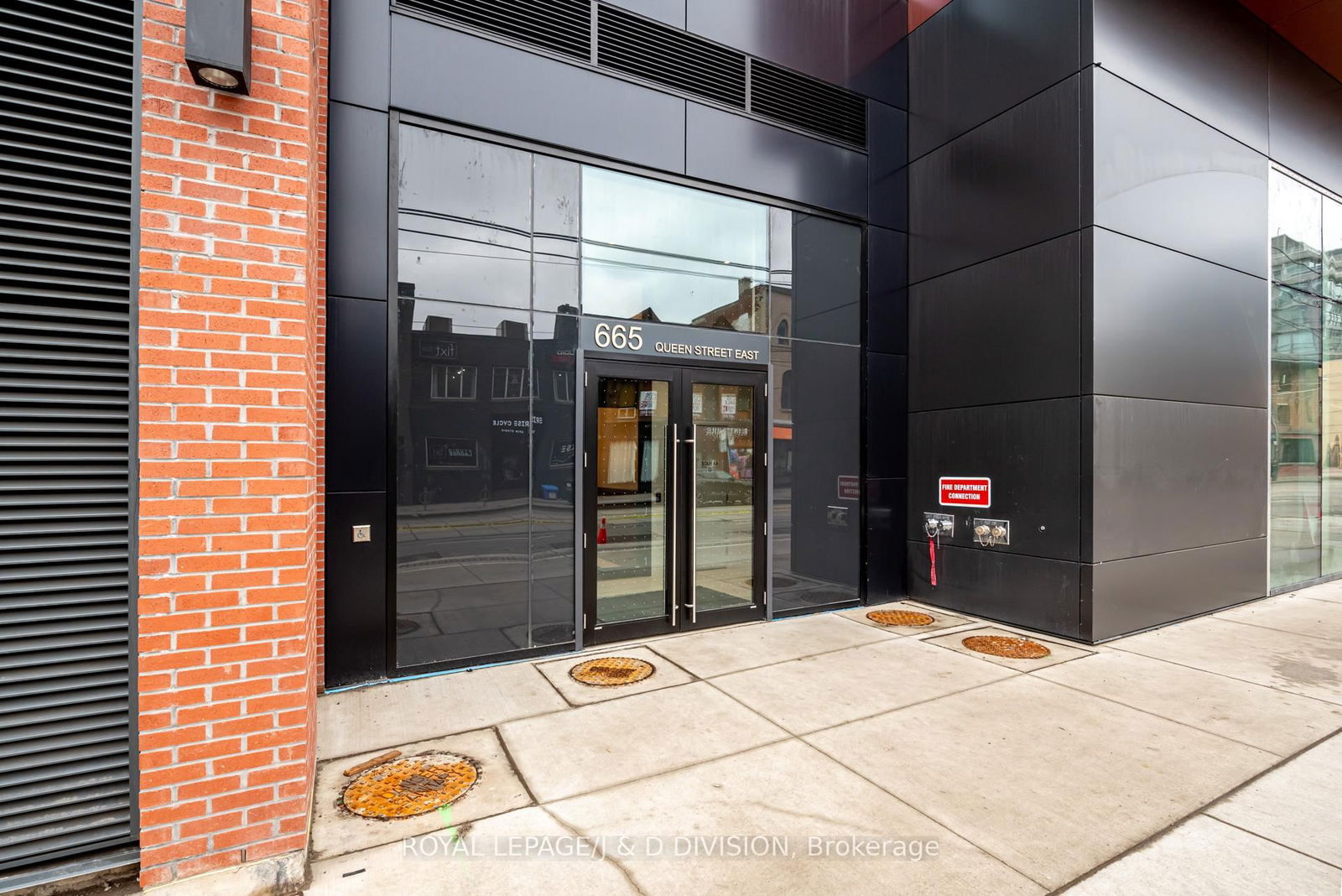 Condo for lease at 517-665 Queen Street, Toronto, South Riverdale, M4M 0G3 - MLS: E12012108