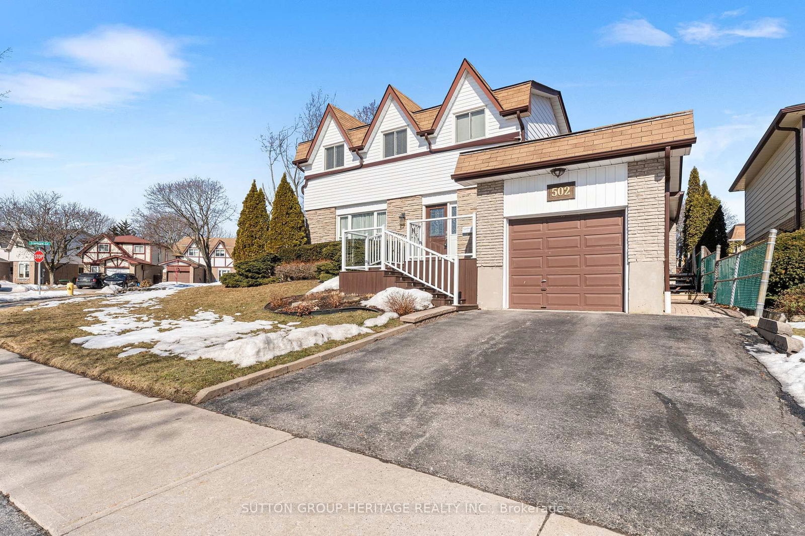 Detached House for sale at 502 Petticoat Lane, Pickering, West Shore, L1W 3J1 - MLS: E12013065