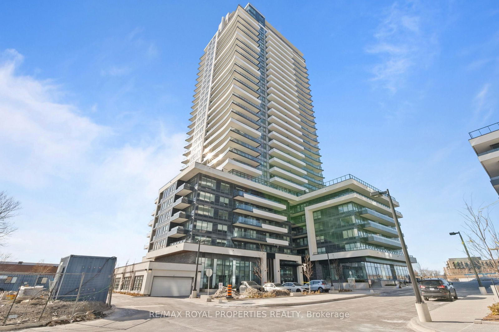 Condo for lease at 1611-1435 Celebration Drive, Pickering, Bay Ridges, L1W 0C4 - MLS: E12013262