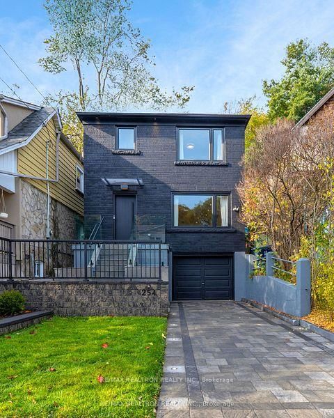 Detached House for sale at 254 Hastings Avenue, Toronto, South Riverdale, M4L 2M1 - MLS: E12014127